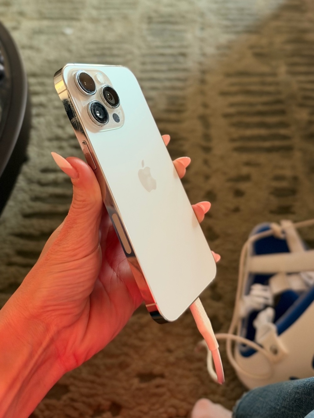 Apple iPhone 14 Pro Max in White with Silver Frame